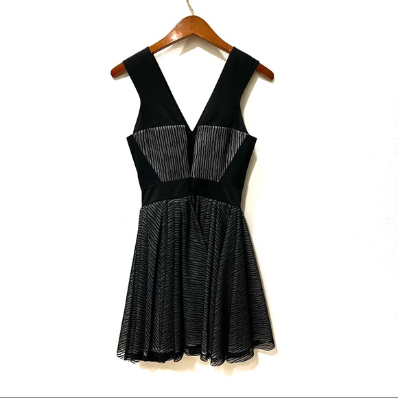 Robert Rodriguez cocktail dress size 0 - Picture 4 of 4